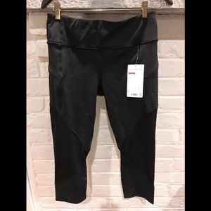 NWT Athleta black Capri workout leggings.